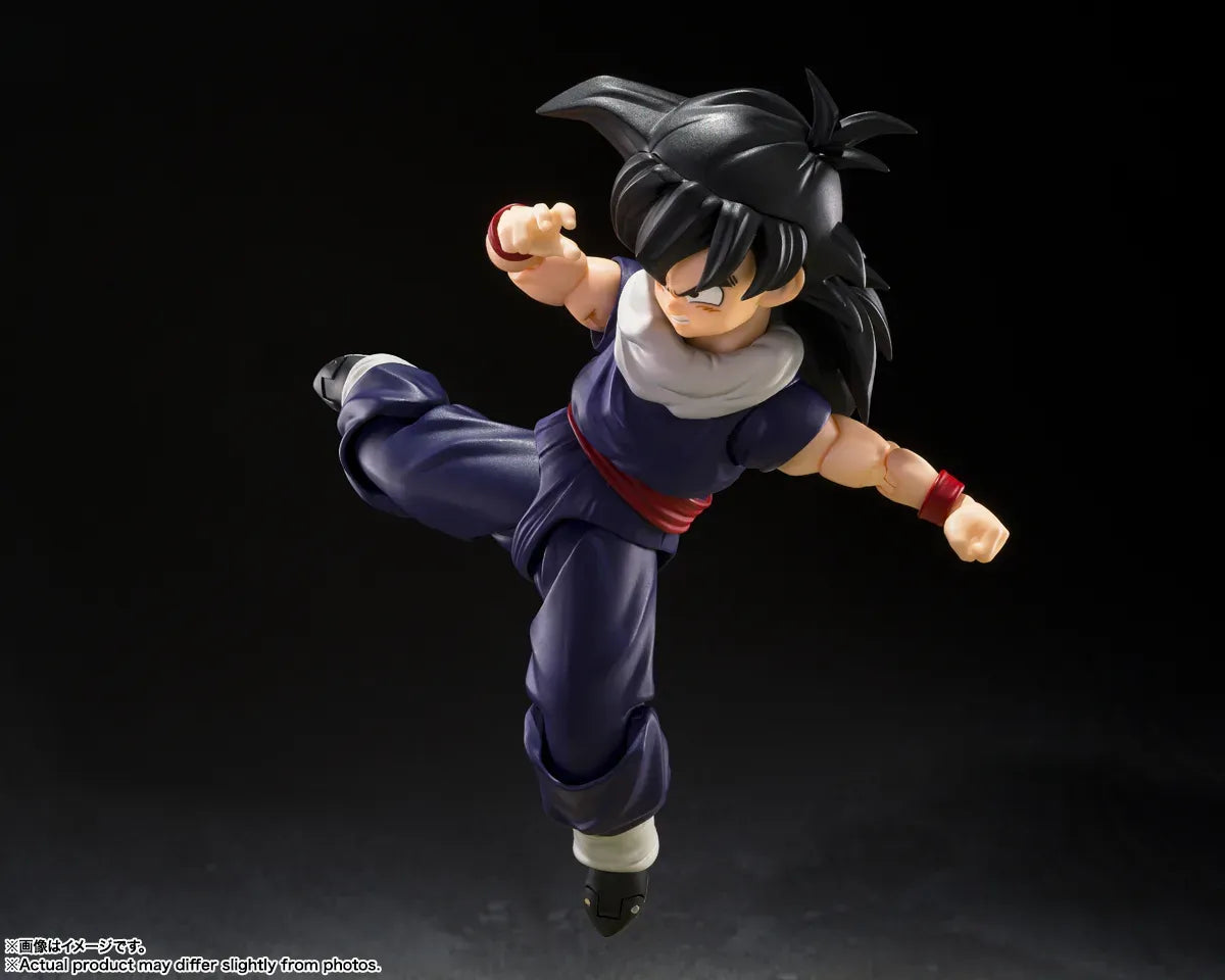 igurine S.H.Figuarts Son Gohan Dragon Ball Z - détails sculpt Bandai