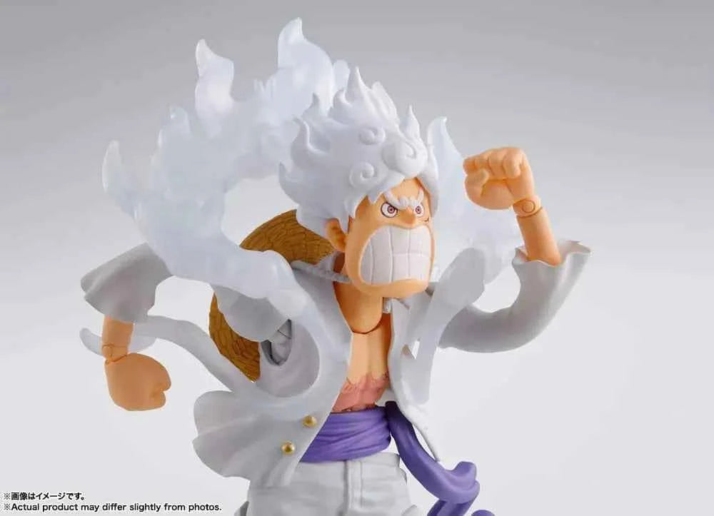 Figurine Luffy Gear 5 S.H.Figuarts Bandai - gros plan visage sourire Nika One Piece