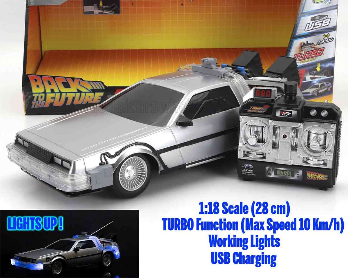 Voiture radiocommandée DeLorean 1982 - Machine à voyager dans le temps échelle 1:16