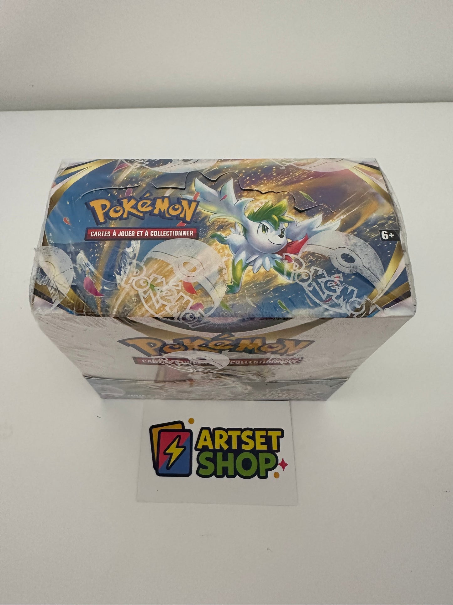 Display Pokémon Stars Étincelantes EB9 - Vue du dessus