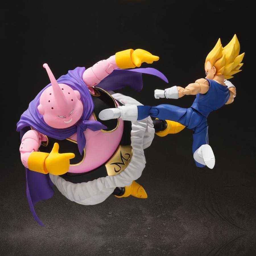 Majin Buu Good S.H.Figuarts - Pose combat