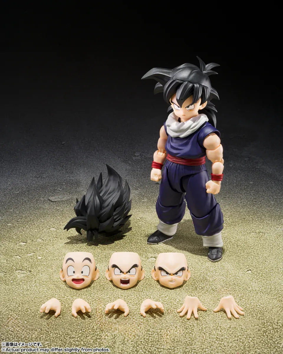 Figurine Dragon Ball Z Son Gohan Limited Edition Group Base A S.H.Figuarts shf