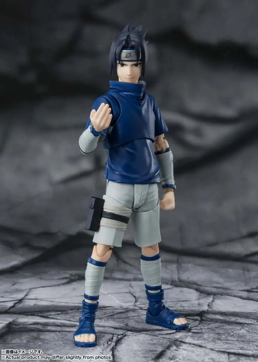 Figurine Naruto Sasuke Uchiha enfant S.H.Figuarts Bandai - Vue de face avec expression déterminée