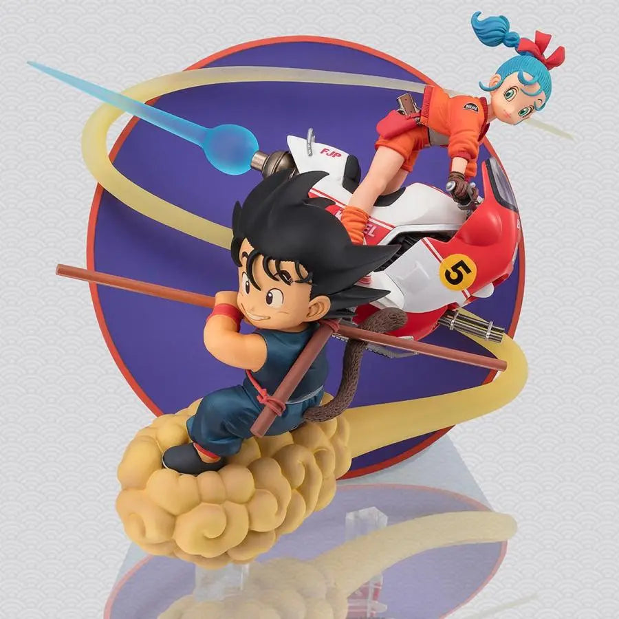 Arrière figurine Figuarts ZERO Dragon Ball - Son Goku et Bulma avec capsule