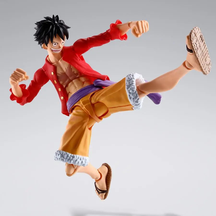Figurine Luffy Raid on Onigashima SH Figuarts Bandai vue latérale droite kimono Wano One Piece